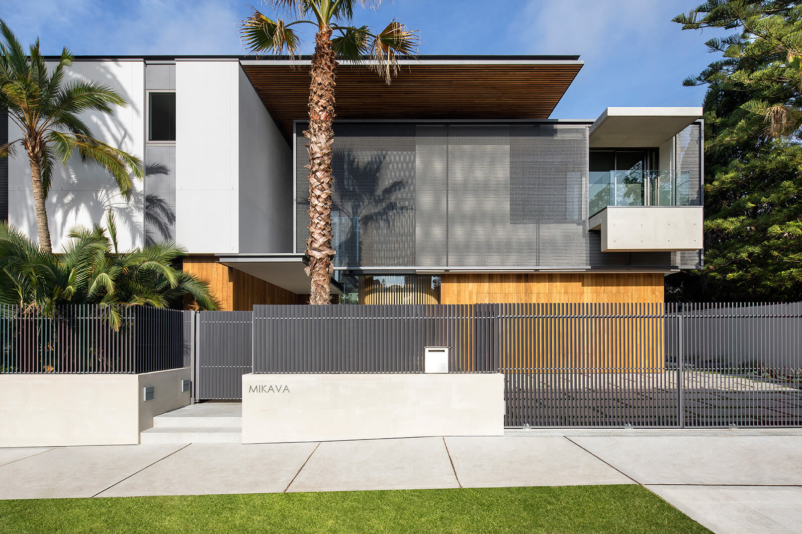 Building Horizen Horizon featured on ArchDaily - Horizon Residential + Commercial Builders